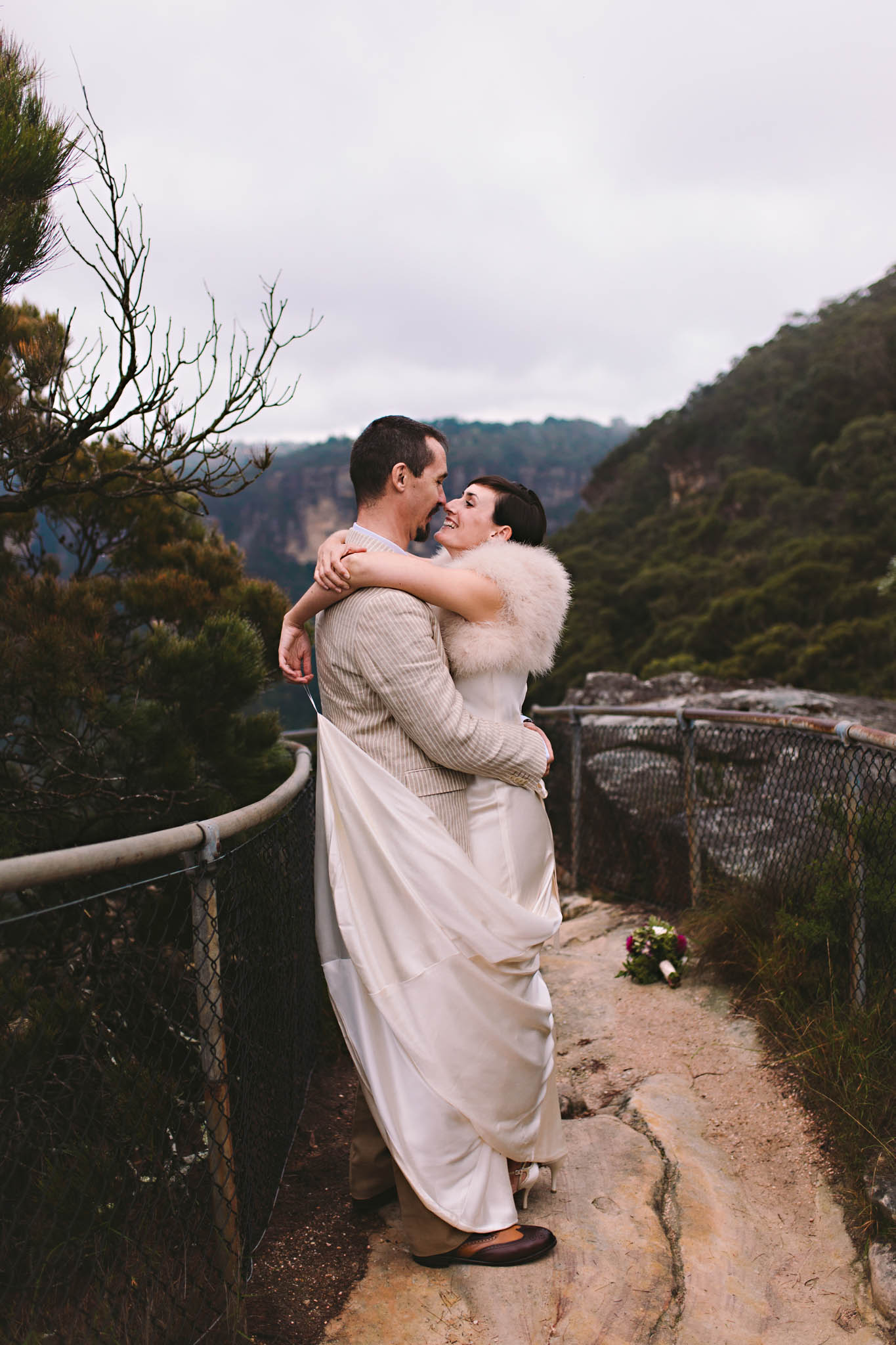 bite size wedding blue mountains elopement celebrant photographer